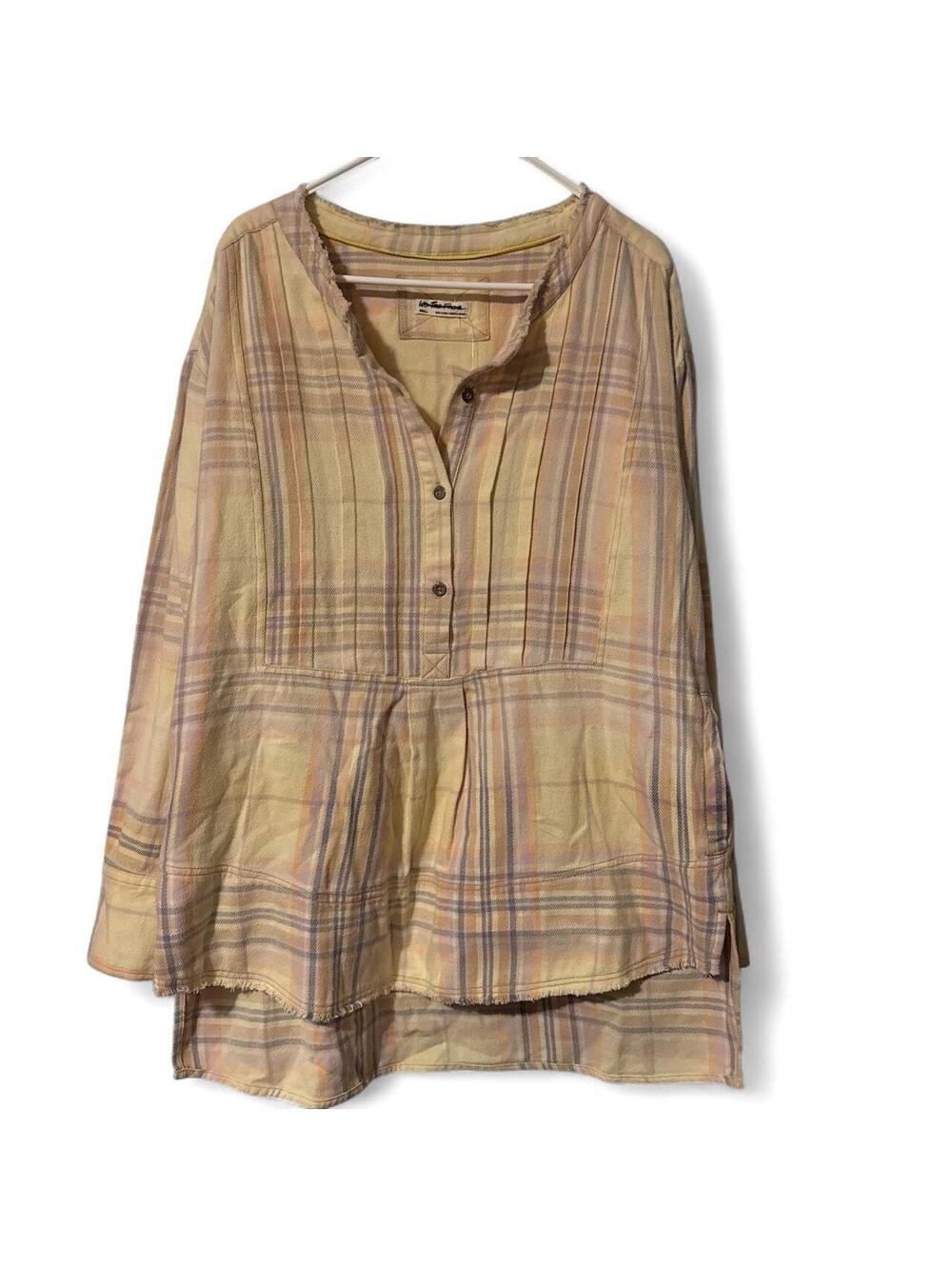 NWOT We The Free Dunes Pintuck Flannel Plaid Top size S - Picture 6 of 7